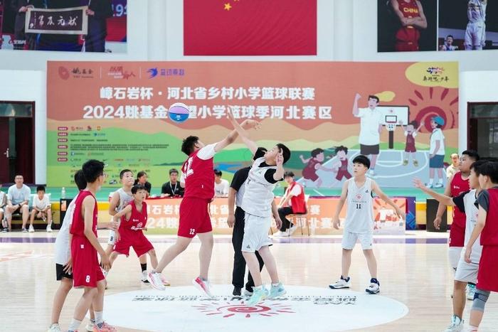 刻苦训练篮球时如何避免受伤的建议_2